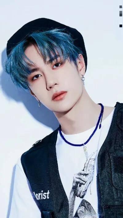 娱乐吃瓜酱王一博,从流量小生到全能艺人,他的蜕变之路 第1张 娱乐吃瓜酱王一博,从流量小生到全能艺人,他的蜕变之路 第1张